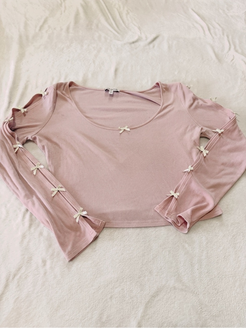 Delicate Bow-Trim Pink Ribbed Long-Sleeve Top